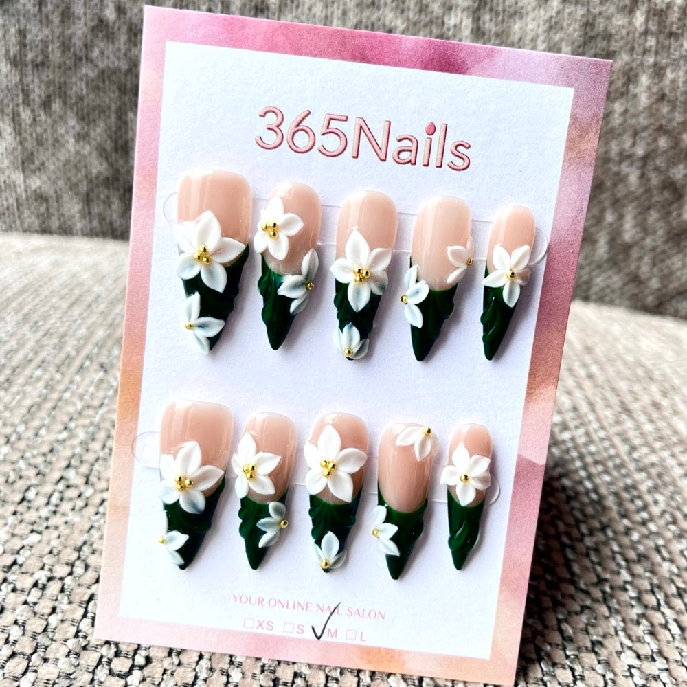 Gardenia Dream press-on nails