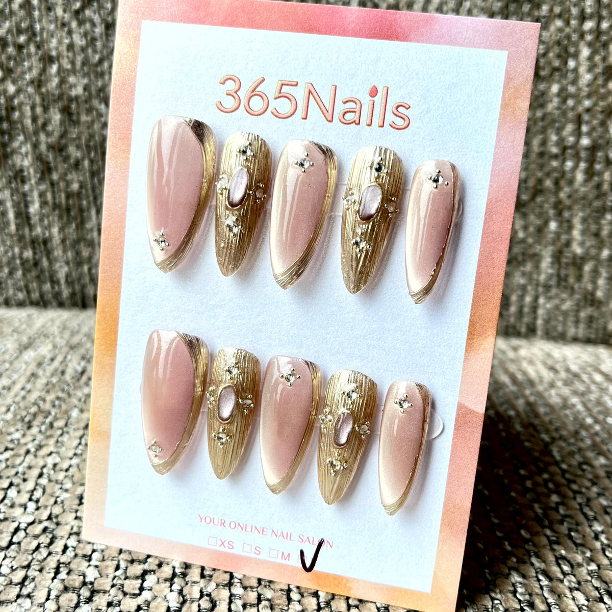 Gilded Opulence press-on nails