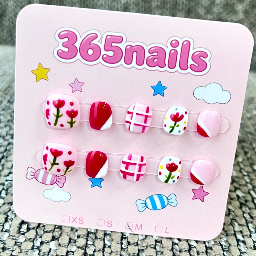 Tulip Garden press-on nails
