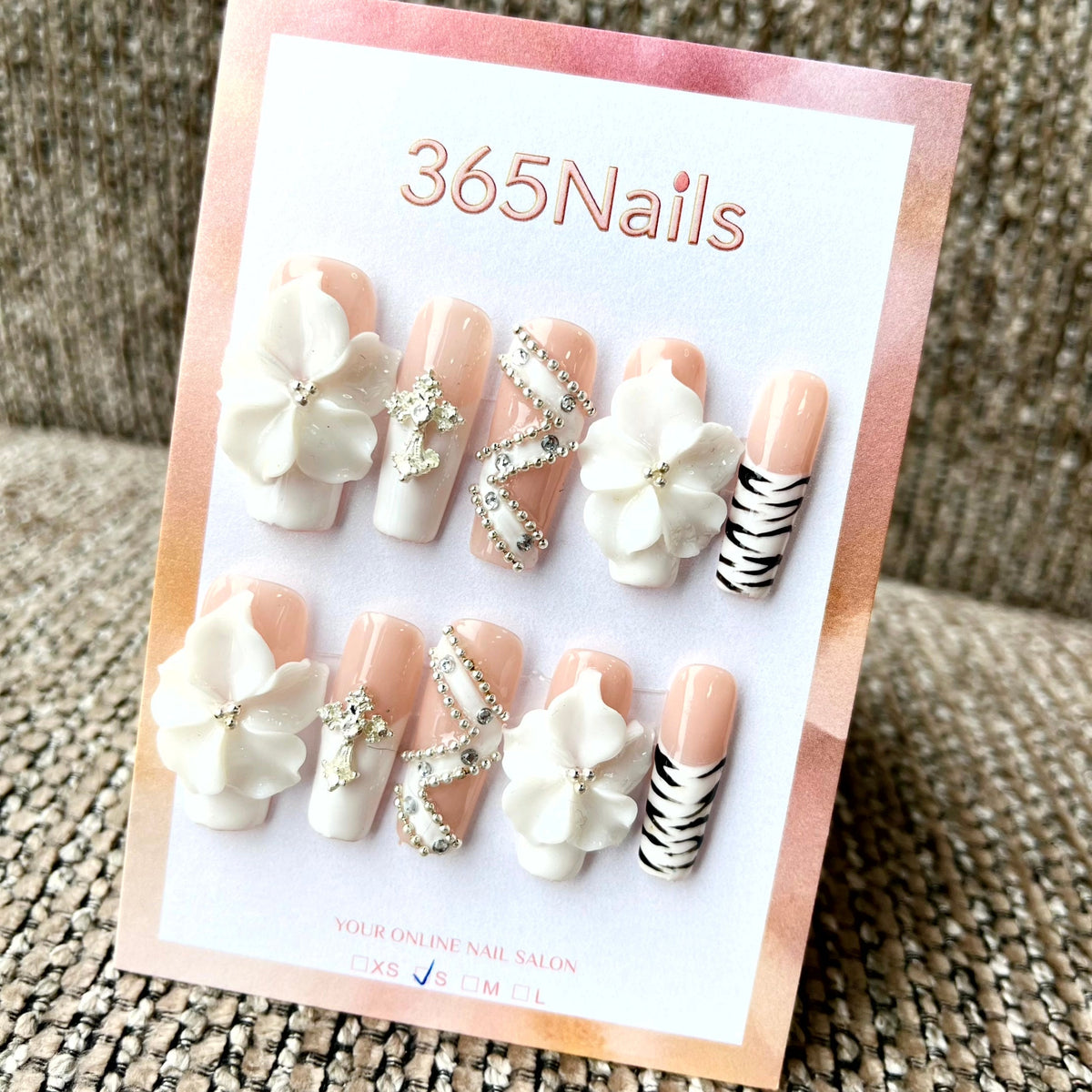 Ivory Lily press-on nails