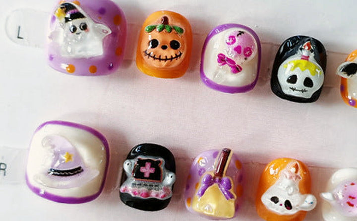 Animal Parade press-on nails