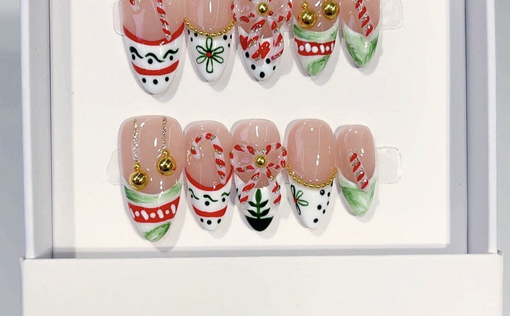 Candy Cane press-on nails
