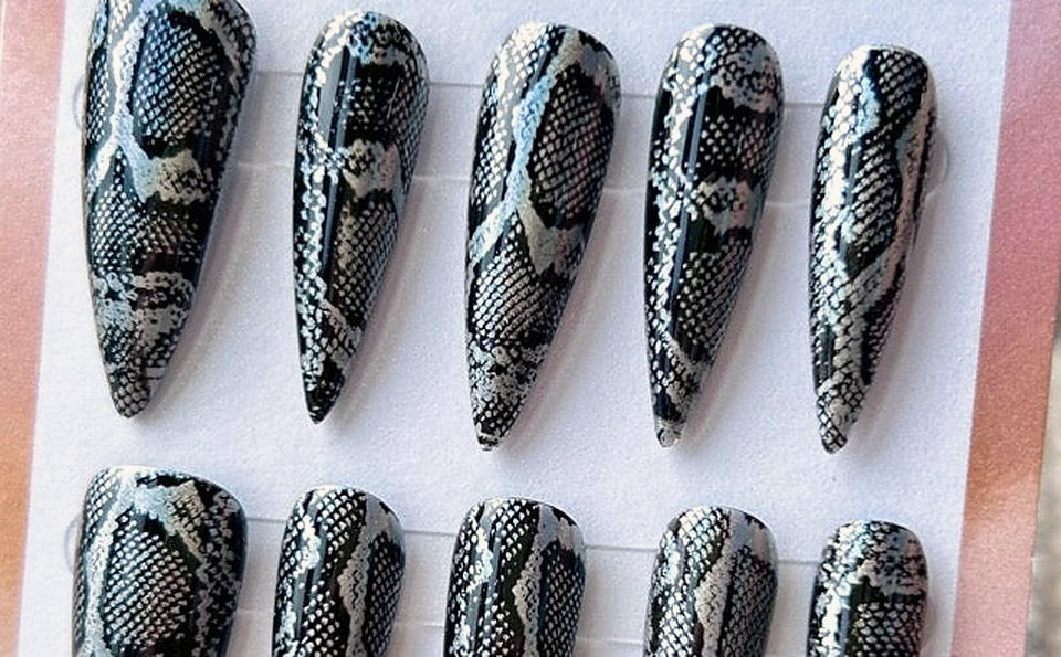 Python press-on nails