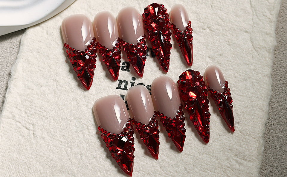 Red Carpet press-on nails