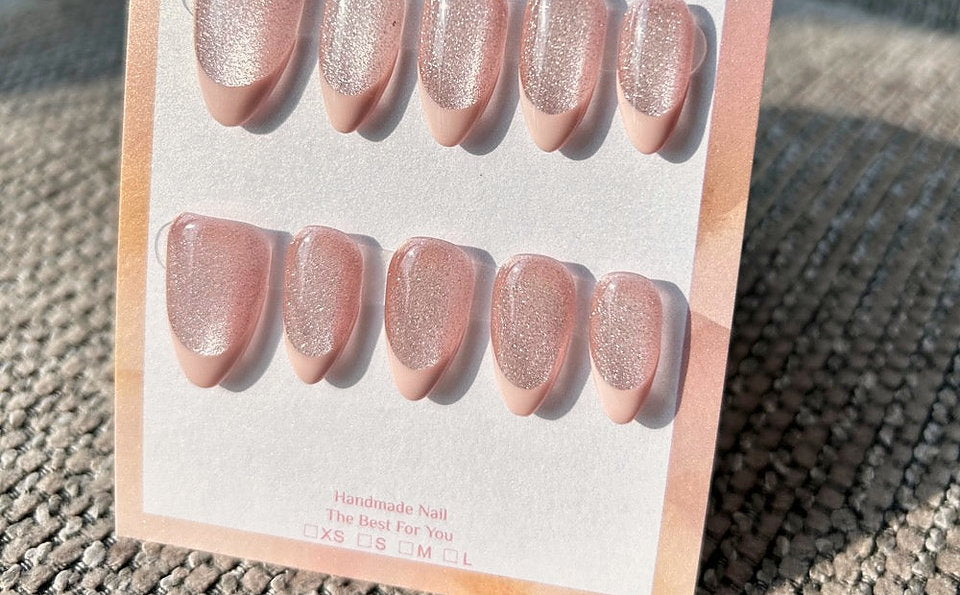 Rose Gold Cat Eye press-on nails